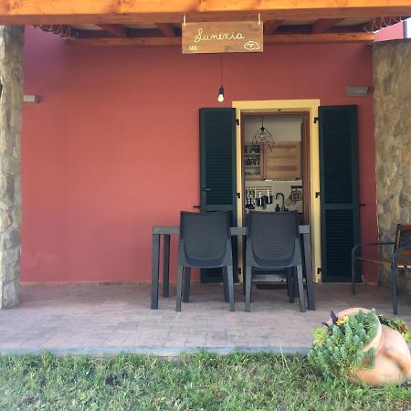 Lunezia Vila Sarzana Exterior foto