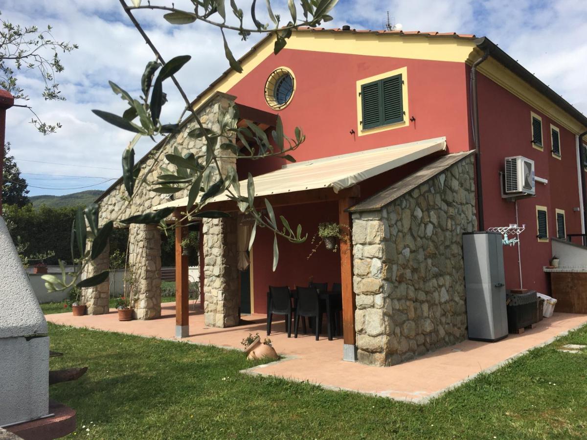 Lunezia Vila Sarzana Exterior foto