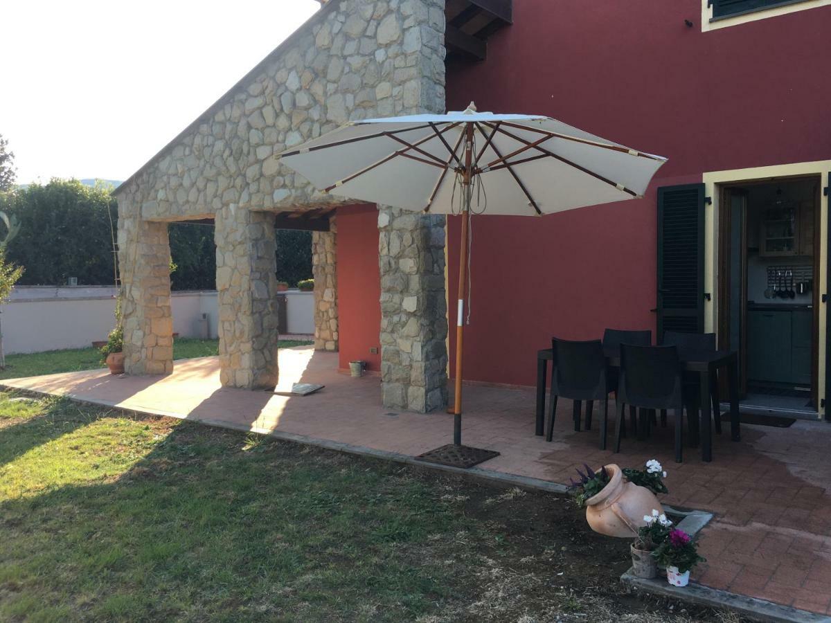 Lunezia Vila Sarzana Exterior foto